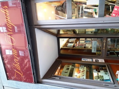 Cultura: la nuova sede della Libreria Neapolis